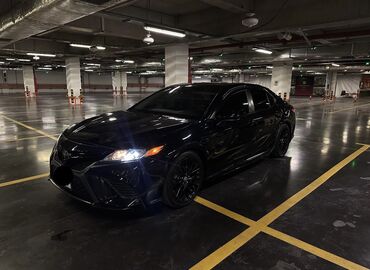 срочно сатам акча керек: Toyota Camry: 2020 г., 2.5 л, Автоматтык, Бензин, Седан