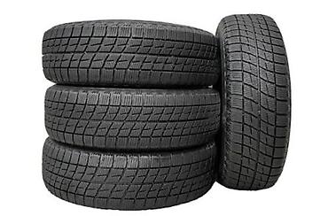 crown 171: Шины 235 / 45 / R 18, Зима, Б/у, Легковые, RoadX — 2