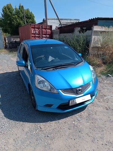 фит салон: Honda Fit: 2010 г., 1.5 л, Автомат, Бензин, Хэтчбэк