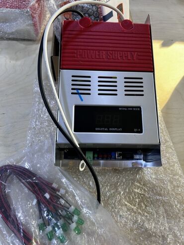 SSD diskləri: Qida bloku HP, 300 W, Yeni