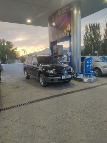 жүк ташуучу унаа: Mitsubishi Outlander: 2004 г., 2.4 л, Типтроник, Бензин