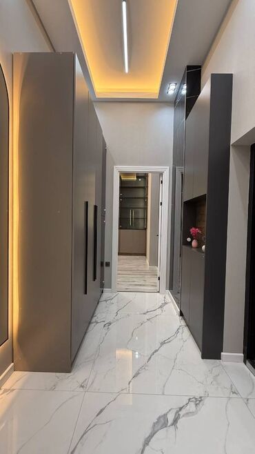 продаю квартиру итальянский квартал: 2 комнаты, 72 м², Элитка, 10 этаж, Евроремонт