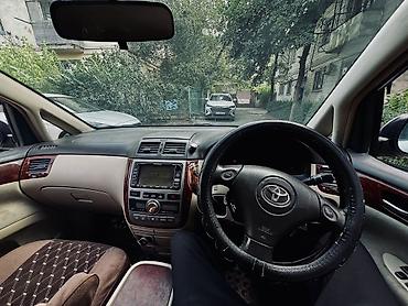 highlander 2: Toyota Ipsum: 2003 г., 2.4 л, Автомат, Бензин, Минивэн — 5
