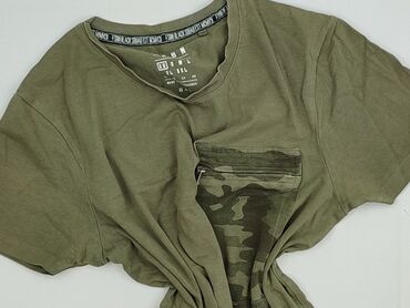 koszulki z wysokim kołnierzem: FSBN, T-shirt for men, size XS