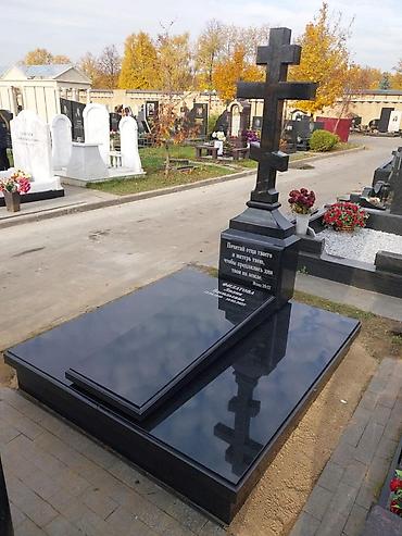 памятники оградки: Изготовление памятников и оград. таблички, брусчатка облицовка — 9