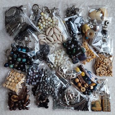Jewellery: Repromaterijal za izradu muškog nakita Zbog odlaska u inostranstvo