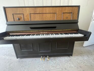 электронное фортепиано: Срочно продаем пианино Беларусь. Самовывоз