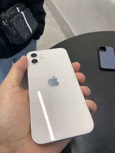 Apple iPhone: IPhone 12, Б/у, 128 ГБ, Белый, Защитное стекло, Чехол, 80 % — 9