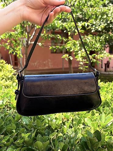 Çantalar: Qara dəri çiyin çantası Za model– baguette stili - Klassik minimal — 1