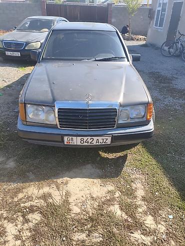 Mercedes-Benz E-Class: 1989 г., 2.3 л, Механика, Бензин, Седан
