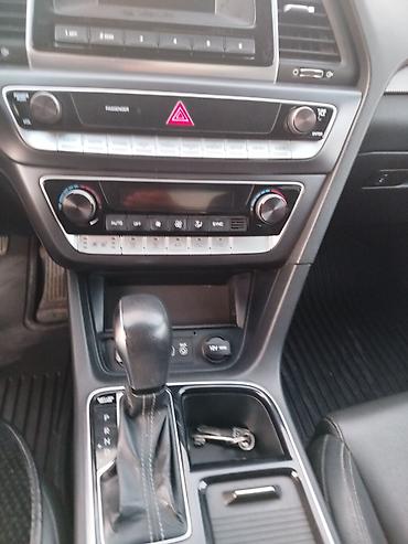 corolla 2016: Hyundai Sonata: 2018 г. — 5