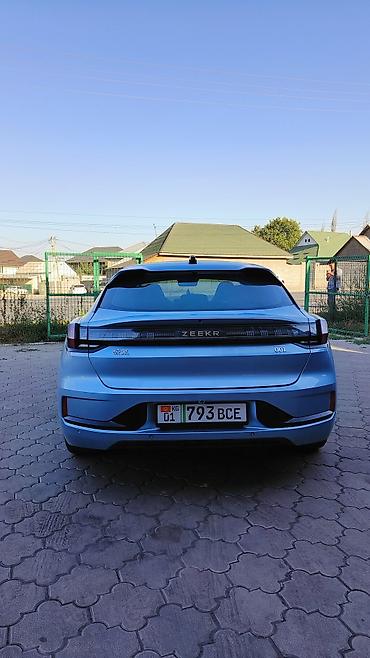 tesla 3: Zeekr 001: | 2022 г. Универсал — 3