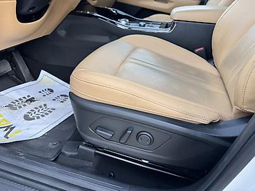 Kia Sorento: 2022 г., 1.6 л, Гибрид, Кроссовер — 10