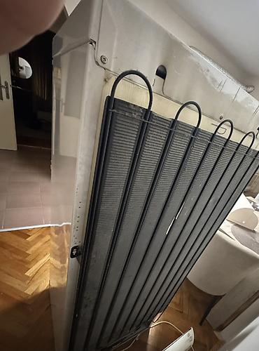 ugradni sporeti: Gorenje kombinovani frižider, star oko 10 godina. Potpuno ispravan — 2