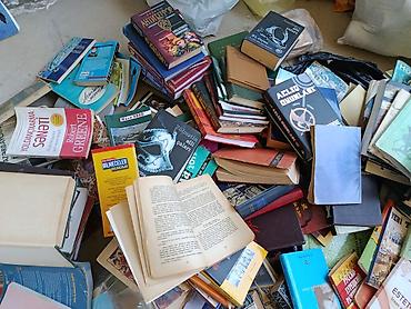 Книги и журналы: Diqqət. bütün hamısını alana 1 ədədi 20 qəpikdən .kitab alanların — 7