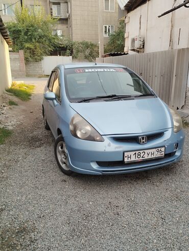 Honda: Honda Fit: 2001 г., 1.3 л, Вариатор, Бензин, Хэтчбэк