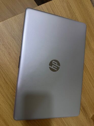 HP: Daha ağır işlərə keçdiyim üçün kompüterimi dəyişirəm. Bu səbəbdən — 1