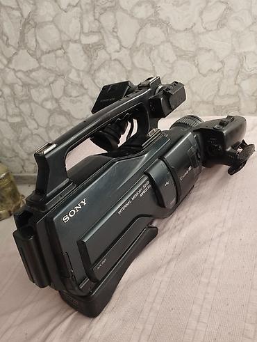 Видеокамеры: Видеокамера Sony DCR-SD1000 - Плечевая видеокамера с матрицей Exmor R — 2