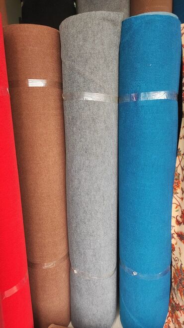 Digər döşəmə materialları: Xalçası, kovrolin və vinil/linoleum örtükləri - Pilləkənlər üçün — 26