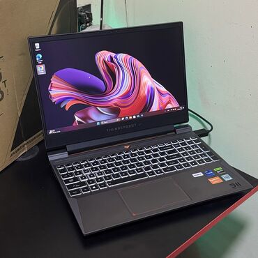 срочно продаю видеокарту: Ноутбук, 16 ГБ ОЗУ, Intel Core i7, 15.6 ", Новый, Для работы, учебы, память SSD