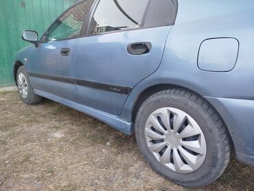 коробка на уаз: Mitsubishi Carisma: 2000 г., 1.8 л, Механика, Бензин, Хэтчбэк