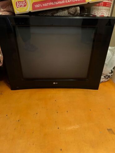107 ekran televizor satilir: İşlənmiş Televizor LG 60" Ünvandan götürmə