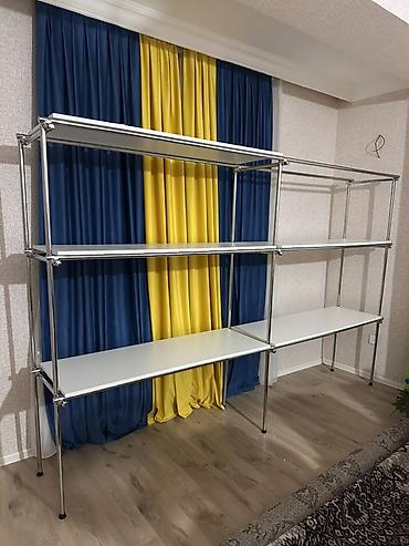 Оборудование для магазинов: Modul tipli metal vitrin/rax sistemləri - Karkas: parlaq xrom örtüklü — 2