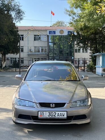крепление для велосипеда на машину бу: Honda Accord: 2001 г., 1.8 л, Автомат, Бензин, Седан