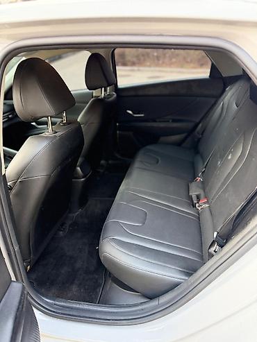 avante md: Hyundai Avante: 2022 г., 1.6 л, Вариатор, Гибрид, Седан — 9