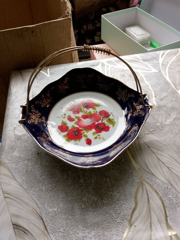 kamot ucun qab: Porseleindən dekorativ səbətvari boşqab - Material: parlaq qlazurlu