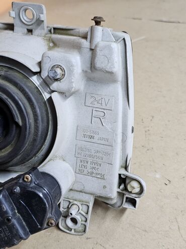 Передние фары: Передняя правая фара Daihatsu 1997 г., Б/у, Оригинал, Япония — 9