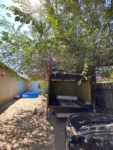 Напольные работы: Продается полдомауч.2.30. 1-я линияможно под биснес,есть — 8