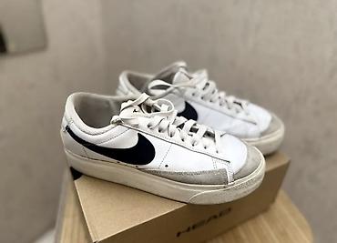 Мужские кроссовки, 37.5, 38, Nike, Б/у, цвет - Белый, Самовывоз at lalafo.kg Мужские кроссовки, 37.5, 38, Nike, Б/у, цвет - Белый, Самовывоз