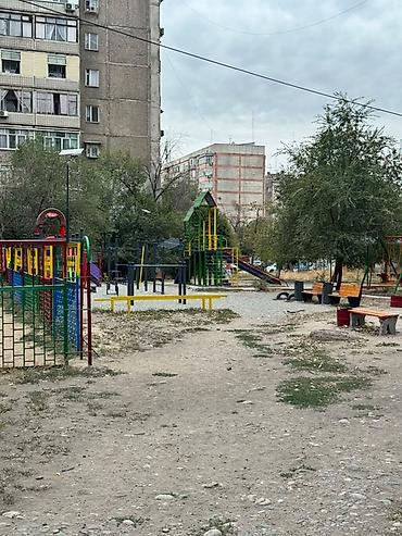 кватира в бишкеке: 3 комнаты, Вефа ТЦ Собственник, Семейным, С мебелью полностью — 2