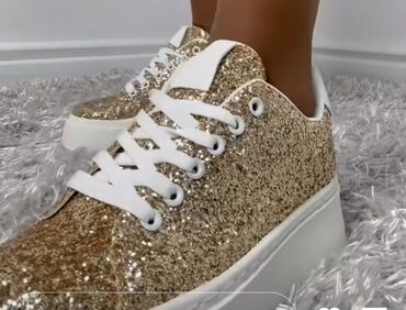 Women's Sneakers and athletic shoes: 38 — 9