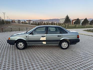 Volkswagen: Volkswagen Passat: 1994 г. — 2