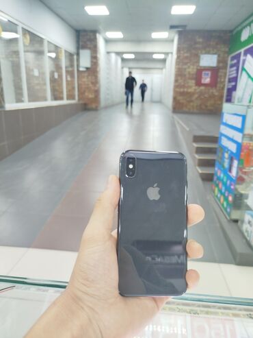 Apple iPhone: IPhone X, Б/у, 64 ГБ, Space Gray, Чехол, Защитное стекло, 77 %