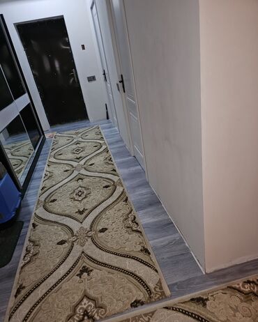 oguzda satilan evler: 2 otaqlı, Yeni tikili, 79 kv. m