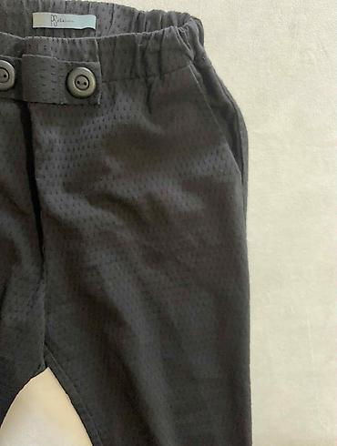 pull and bear obuca: Potpuno ocuvane P. S. Fashion pantalone, njihov broj je 40, sto znaci — 7