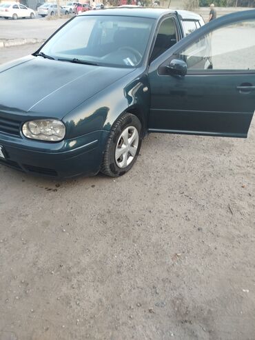 авто в рассрочку без первоначального взноса: Volkswagen Golf: 2003 г., 2 л, Автомат, Бензин, Хэтчбэк