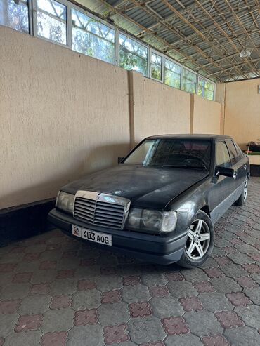 Mercedes-Benz: Mercedes-Benz W124: 1989 г., 2.3 л, Механика, Бензин, Седан