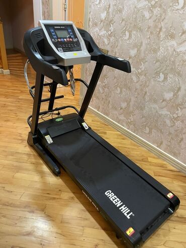 беговая дорожка цены: Qaçış apatatı 1500 Azn alınıb. ümumilikdə 5-10 defe istifadə olunub