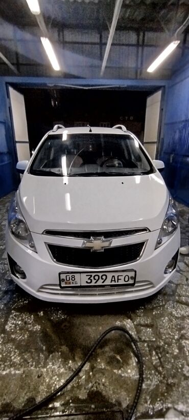 срочно продаю нужны деньги очень срочно: Chevrolet Spark: 2011 г., 1 л, Автомат, Бензин, Хэтчбэк