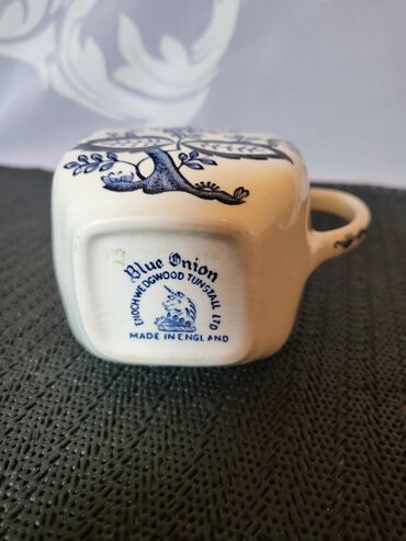 Ostali antikviteti: Bokal za mleko engleski,cvibl mustra Wedgwood iz 70ih. Bokalcic za — 11