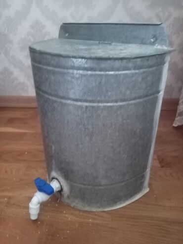 su cenleri satilir: Bak, Metal, 10 l l, İşlənmiş