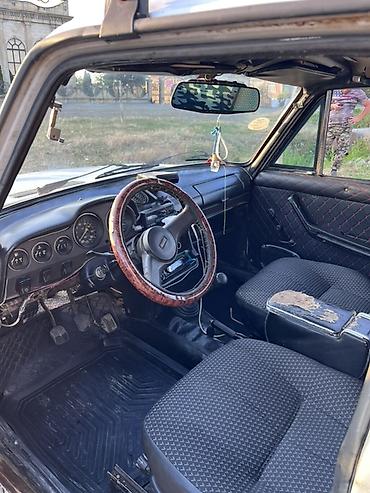 VAZ (LADA): VAZ 2106 sedan 1,6 niva matoru Xüsusiyyətlər: - Kuzov: 4 qapılı — 8