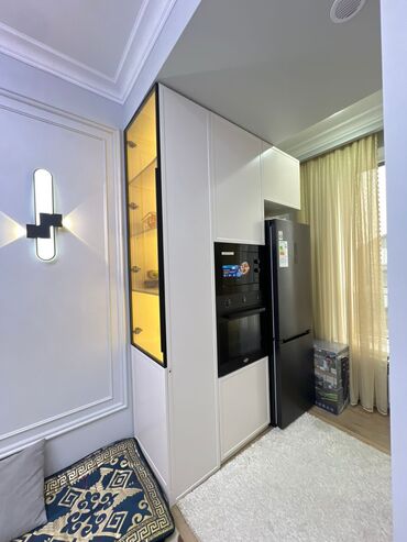 Продажа квартир: 3 комнаты, 92 м², Элитка, 3 этаж, Дизайнерский ремонт — 2