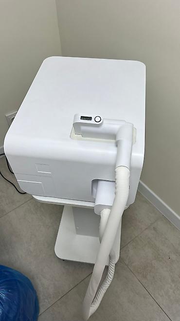 Другое оборудование для салонов красоты: Продается лазерный аппарат от innovation - 1pro Mini нового — 4