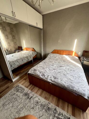 долгосрочная аренда квартир в сокулуке: 3 бөлмө, 84 кв. м, 106-серия, 3 кабат, Евроремонт