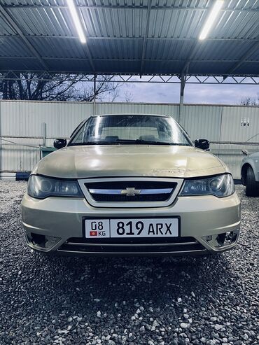 Daewoo: Daewoo Nexia: 2008 г., 1.6 л, Механика, Бензин, Седан